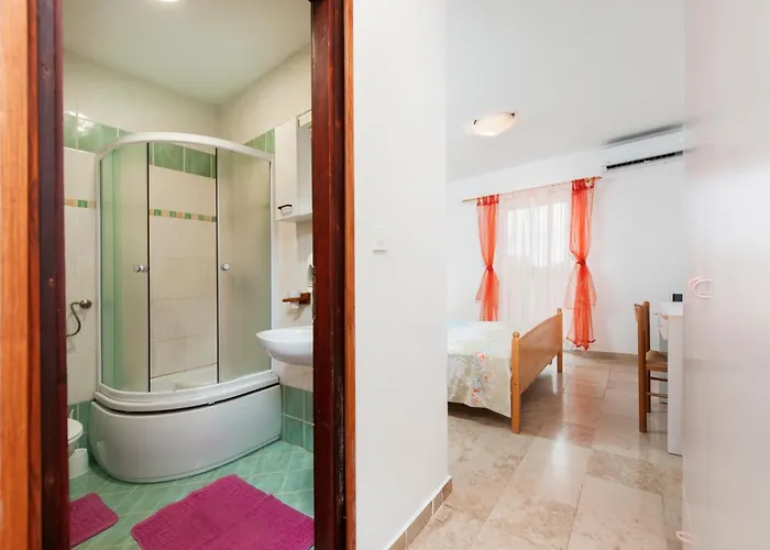 Aparthotel Nonna Marija Nine Rovinj